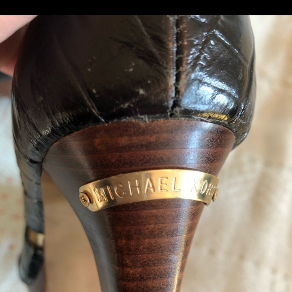 Michael Kors shoes 8.5 - Picture 4 of 5